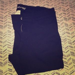 Boot leg yoga pants